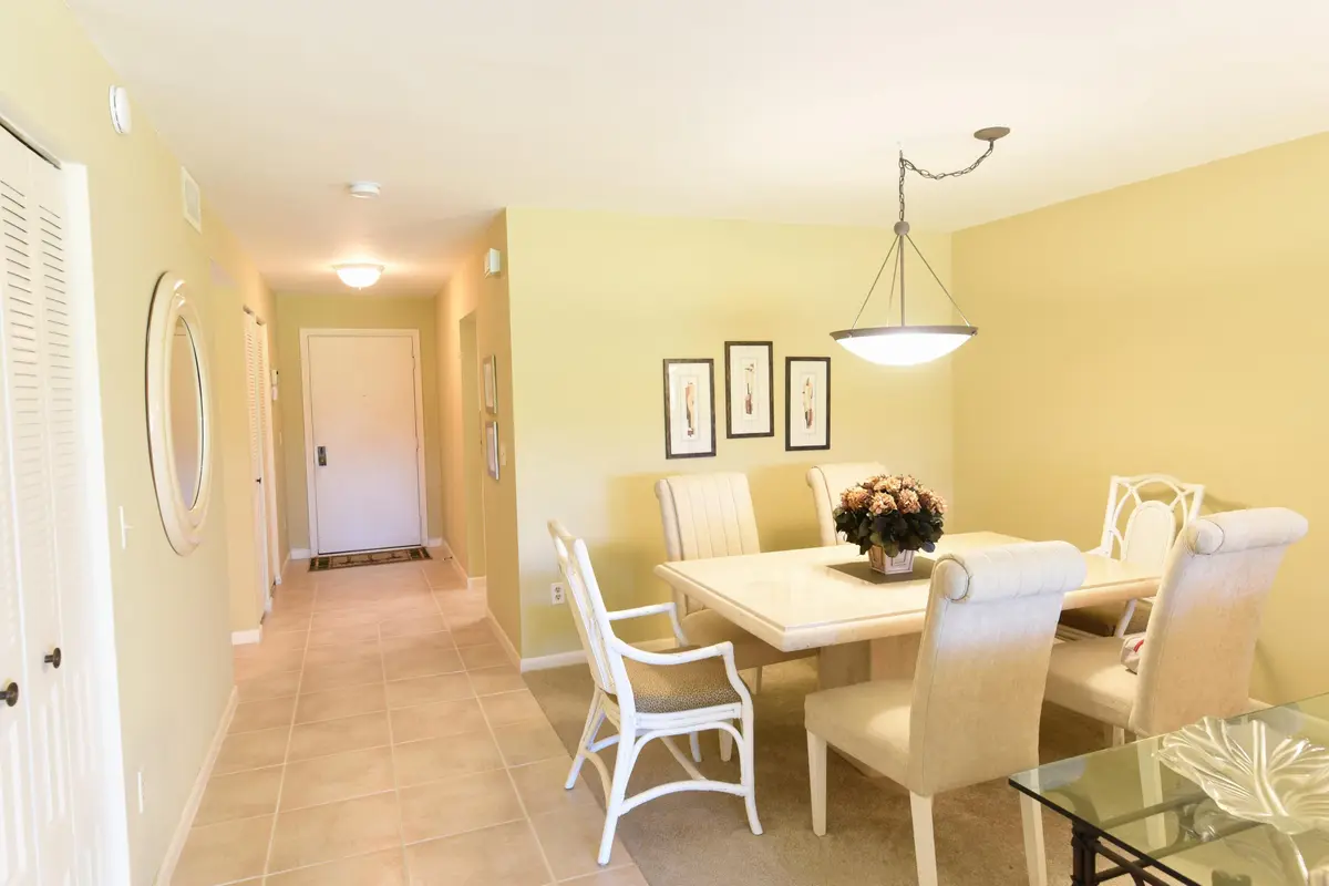 dining area at 15 Southport Lane E, Boynton Beach