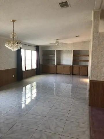 Family/dining at 8579 Gallberry Circle, Port St. Lucie
