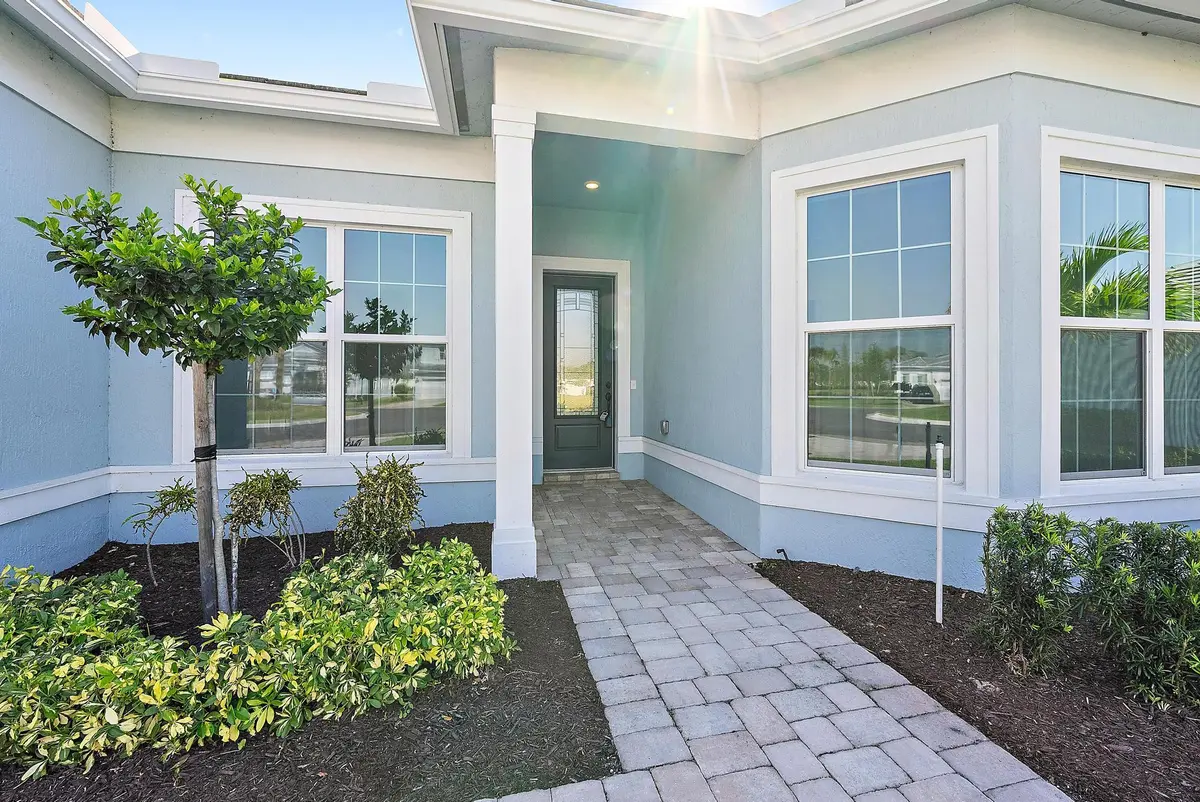 ENTREE at 9801 SW Legacy Drive, Stuart
