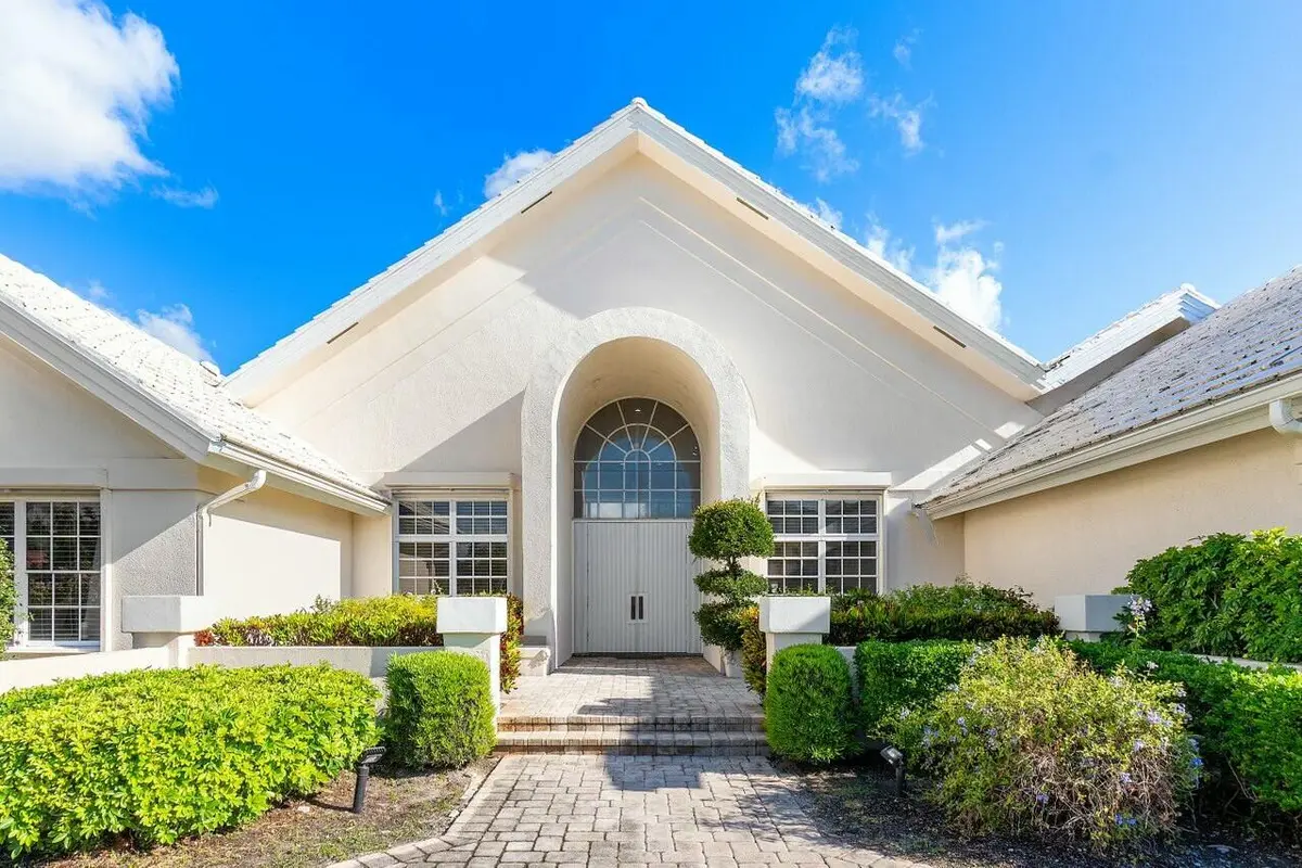 Front at 4869 Tallowwood Lane, Boca Raton