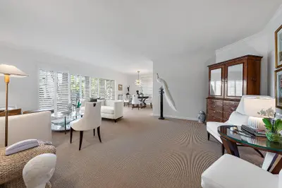44 Cocoanut Row 124 B, Palm Beach – sold