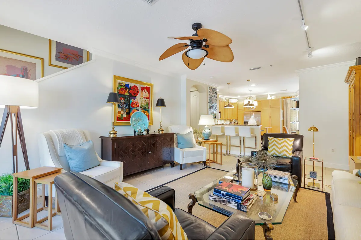 low-7 at 219 N L Street 111, Lake Worth Beach