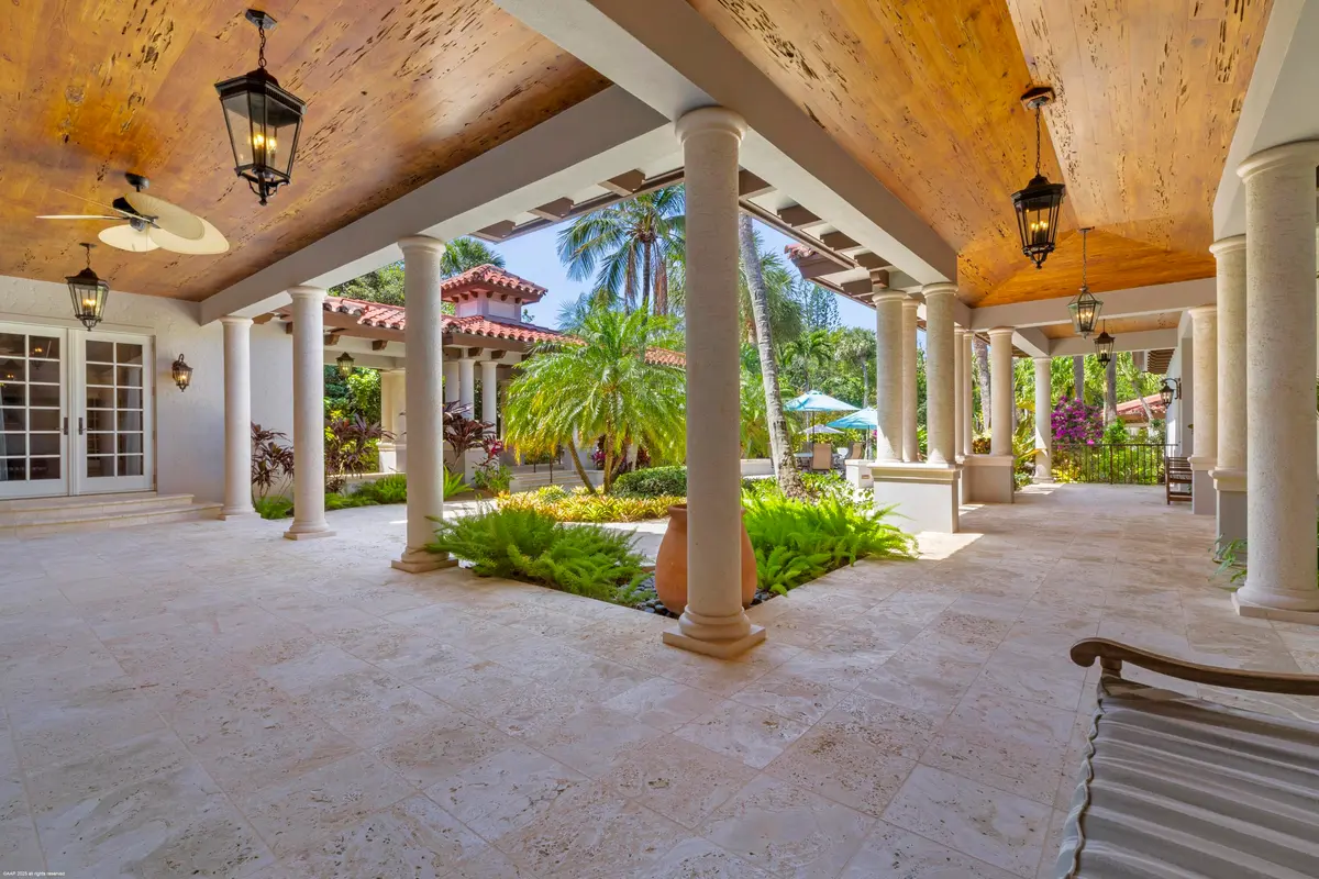 398 South Beach Rd 015 at 398 S Beach Road, Jupiter Island