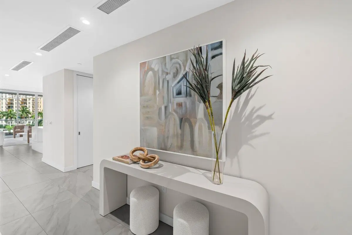 Entry at 220 SE Mizner Boulevard 404, Boca Raton