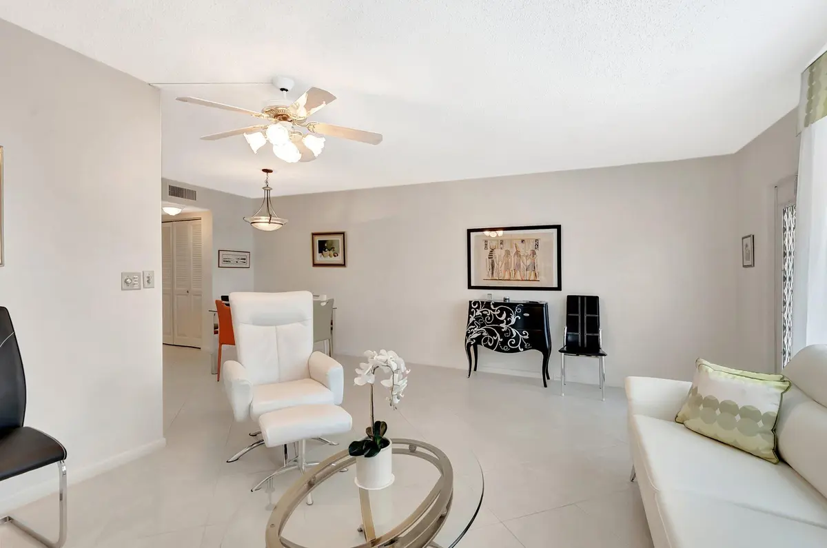 2043 Cambridge C at 2043 Cambridge C, Deerfield Beach