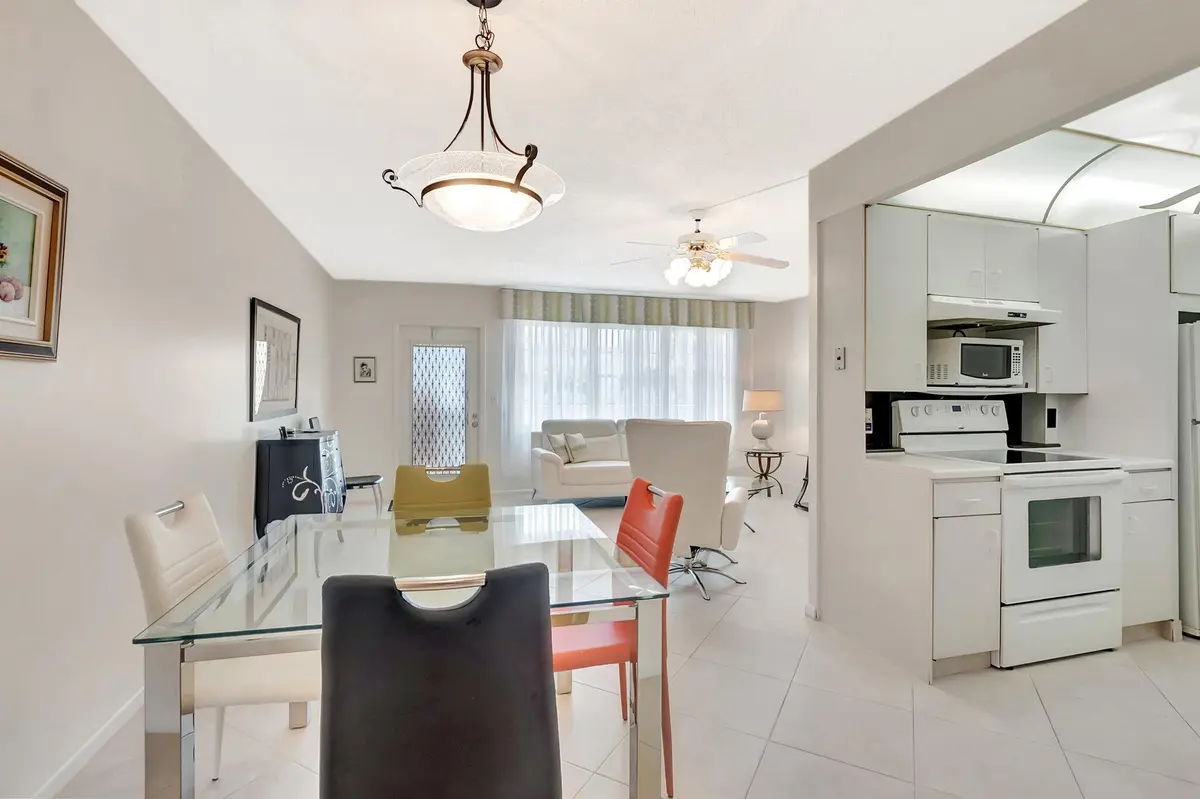 2043 Cambridge C at 2043 Cambridge C, Deerfield Beach