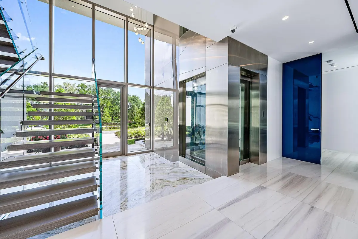Entry at 8119 Man O War Road, Palm Beach Gardens