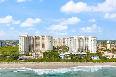 3720 S Ocean Boulevard 1204, Highland Beach – sold