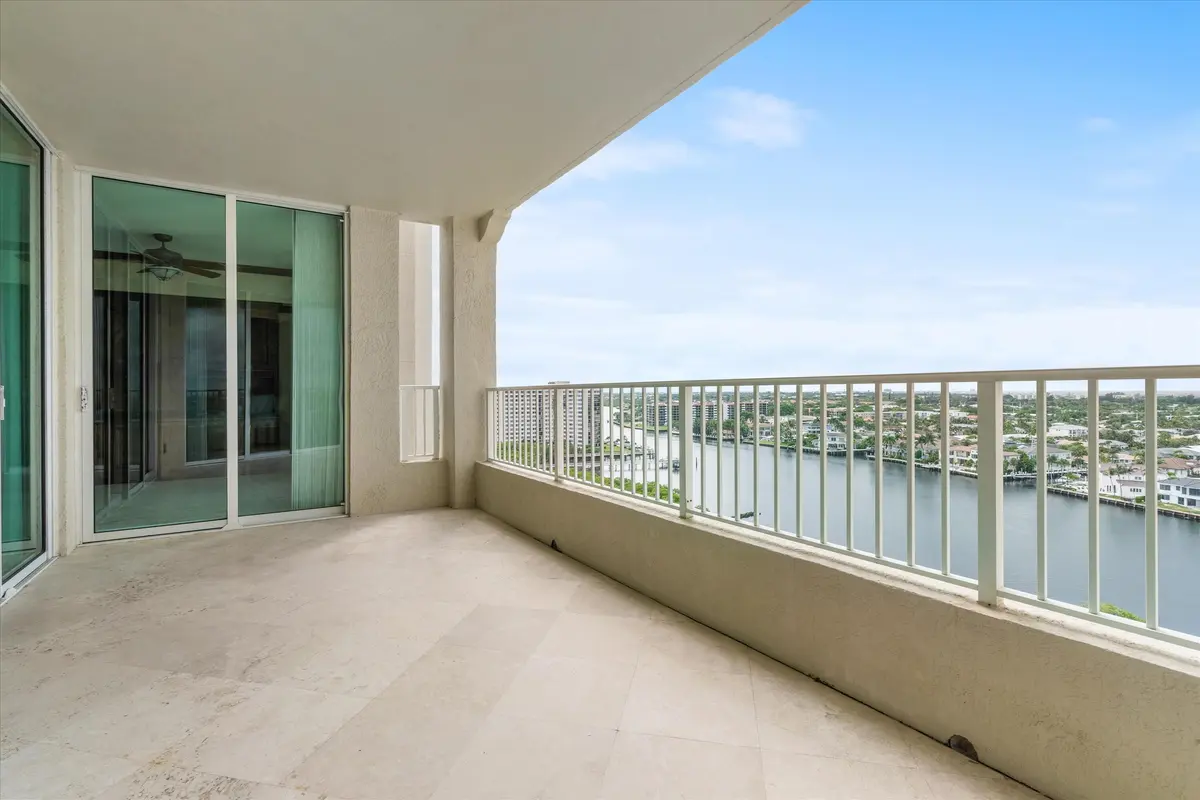 19-3720 S Ocean Blvd Unit 1204R Highland at 3720 S Ocean Boulevard 1204, Highland Beach