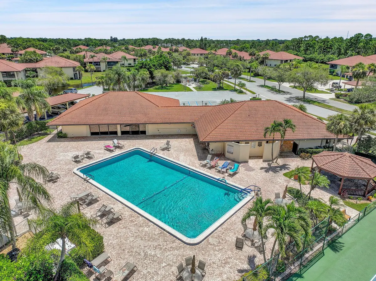 20250425181651119755000000-o at 361 SW South River Drive 103, Stuart