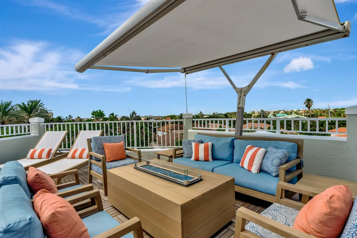 _MLP9249 at 270 Mercury Road D, Juno Beach