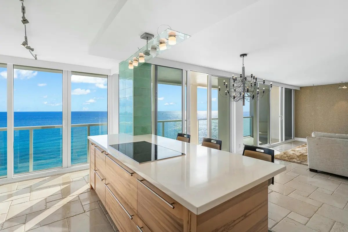 2800 S Ocean Boulevard 18k at 2800 S Ocean Boulevard 18k, Boca Raton