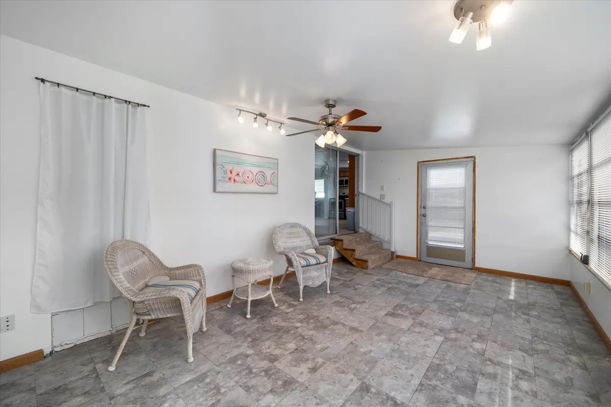 05-JMJ04906 at 261 NE Cameo Way, Jensen Beach