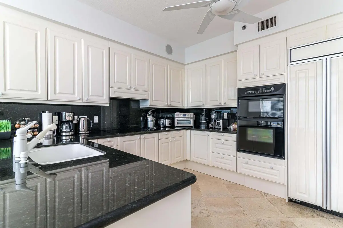 Toscana 7 at 3720 S Ocean Boulevard 907, Highland Beach