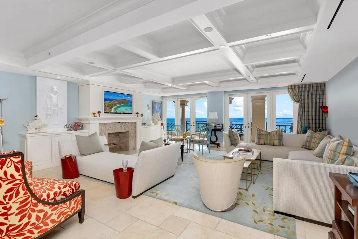 Living Area at 2500 S Ocean Boulevard Ph2, Boca Raton