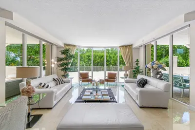 3720 S Ocean Boulevard 108, Highland Beach – sold