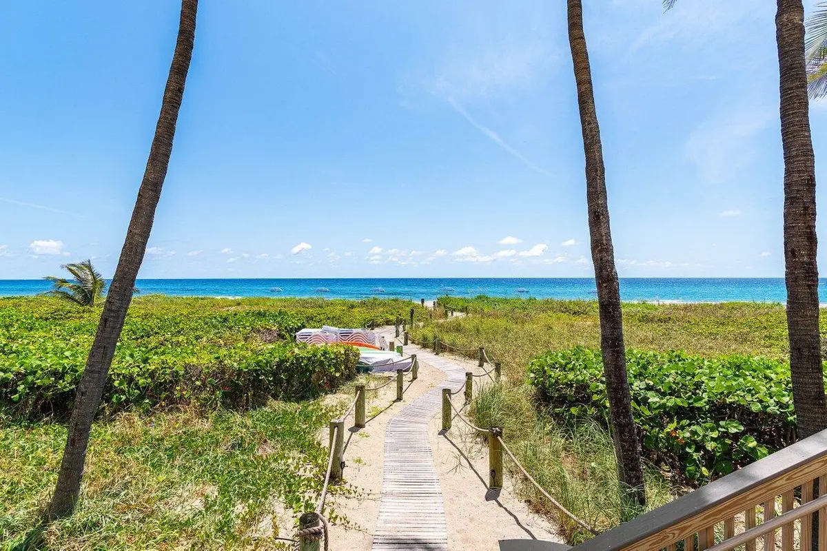 044-3000SouthOceanBoulevard-601-BocaRato at 3000 S Ocean Boulevard 6010, Boca Raton