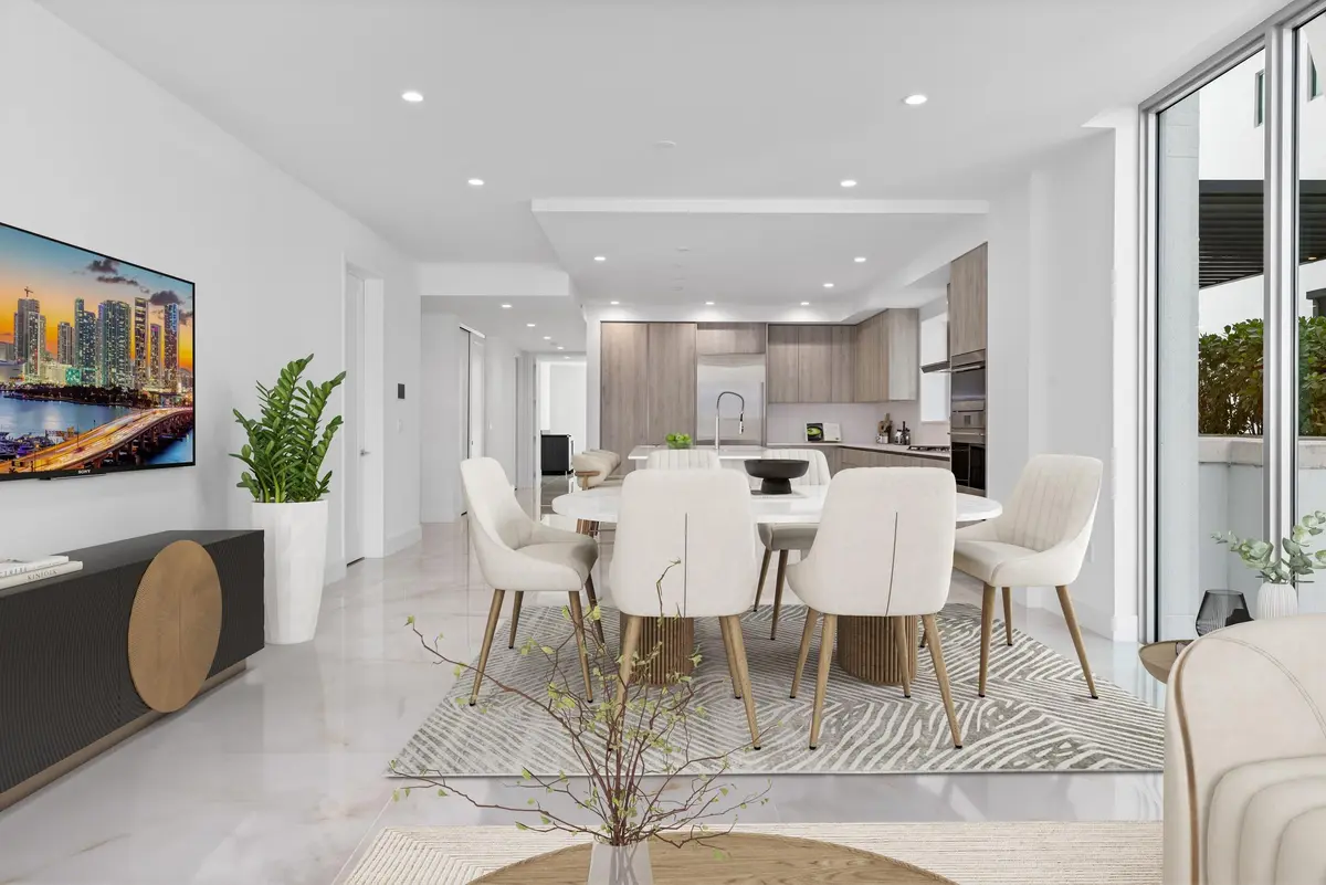 Dining Area at 475 E Royal Palm Road 205, Boca Raton