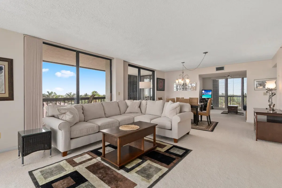 Living & Dining Room at 3100 N Highway A1a 506, Hutchinson Island