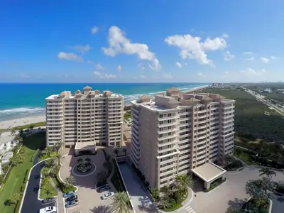 700 Ocean Royale Way 401, Juno Beach – sold