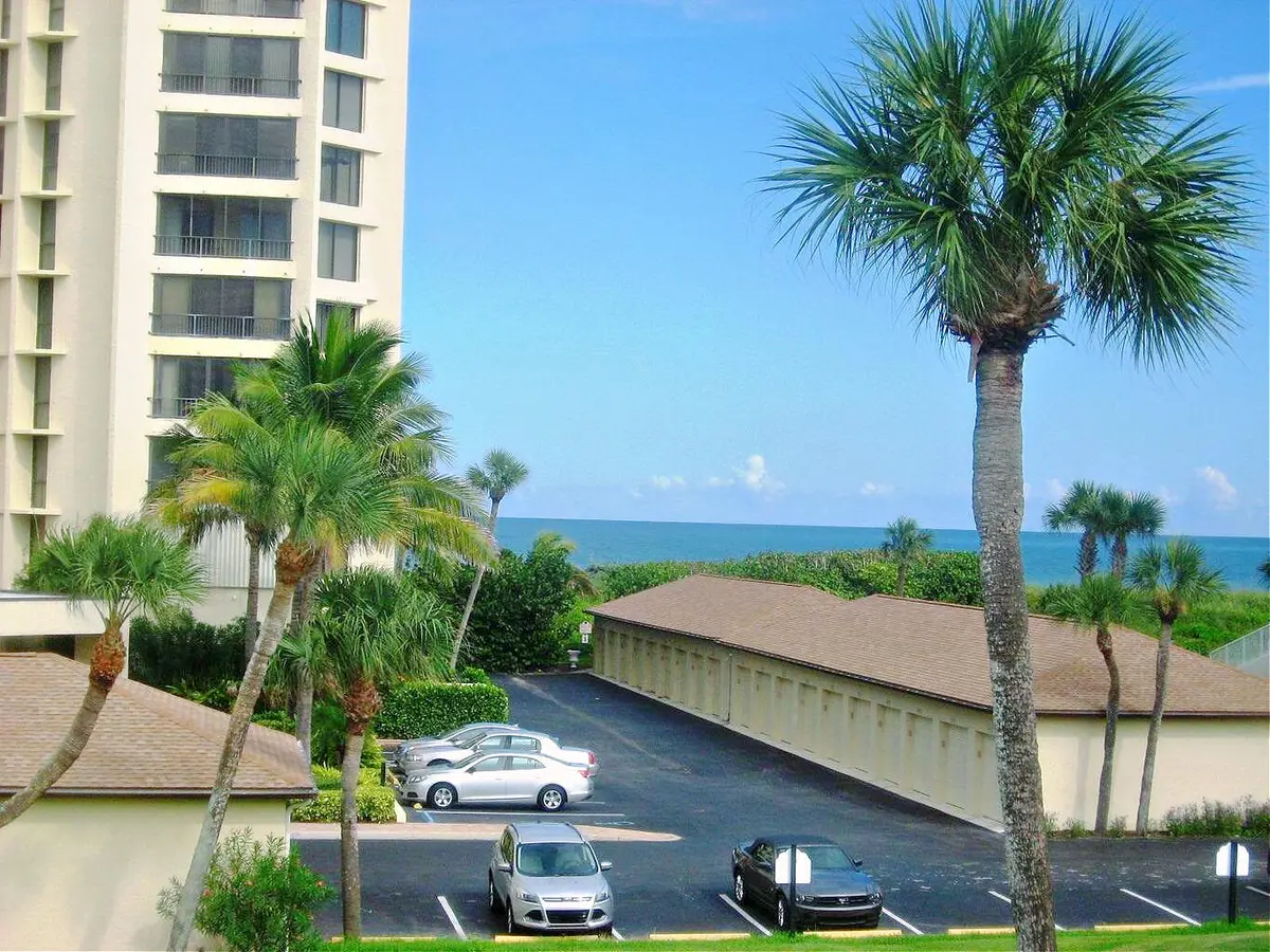 OCEAN VIEWS at 2400 S Ocean Drive 1033, Fort Pierce