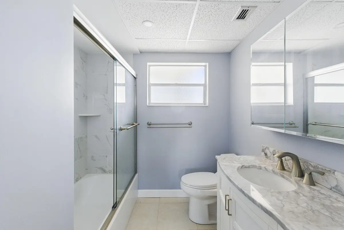 2951 NW 46th Avenue 407 at 2951 NW 46th Avenue 407, Lauderdale Lakes