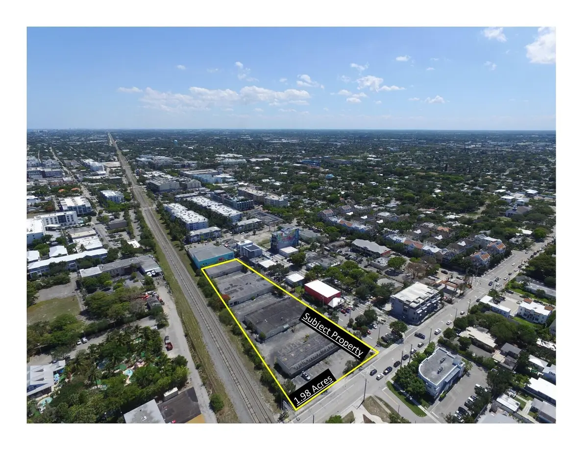 AA aerial may 2025 facing sw mls at 302-358 NE 4th Street, Delray Beach