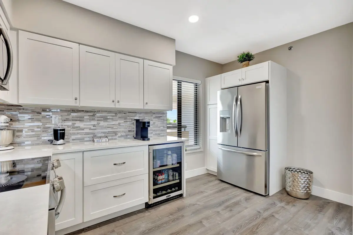 12-web-or-mls-5D1A3464 at 16940 Bay Street N505, Jupiter