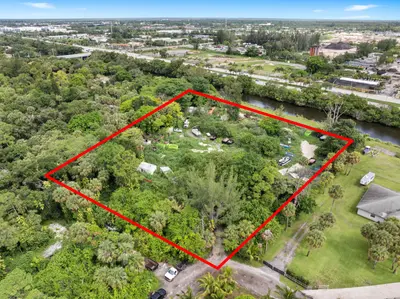 69 Armadillo Way, West Palm Beach – Single Family Residence for sale