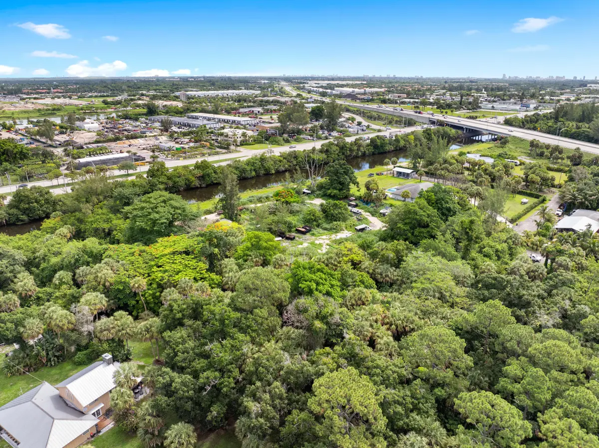 DJI_20240701105143_0510_D at 69 Armadillo Way, West Palm Beach