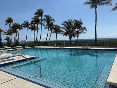 3000 S Ocean Boulevard 803, Boca Raton – sold