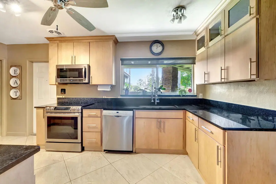 C506D266-7B3B-47B0-A605-AA0D010025FA_1_1 at 2360 SE 7th Drive, Pompano Beach