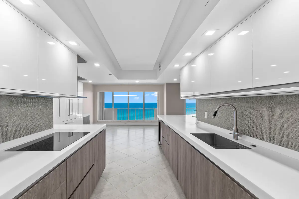 KITCHEN at 4001 N Ocean Boulevard 1602, Boca Raton