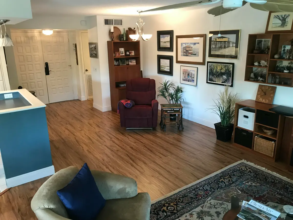 1800 SLB 67 at 1800 SE Saint Lucie Boulevard 5-203, Stuart