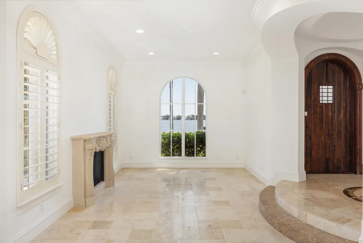 Living Room at 3309 S Flagler Drive, West Palm Beach