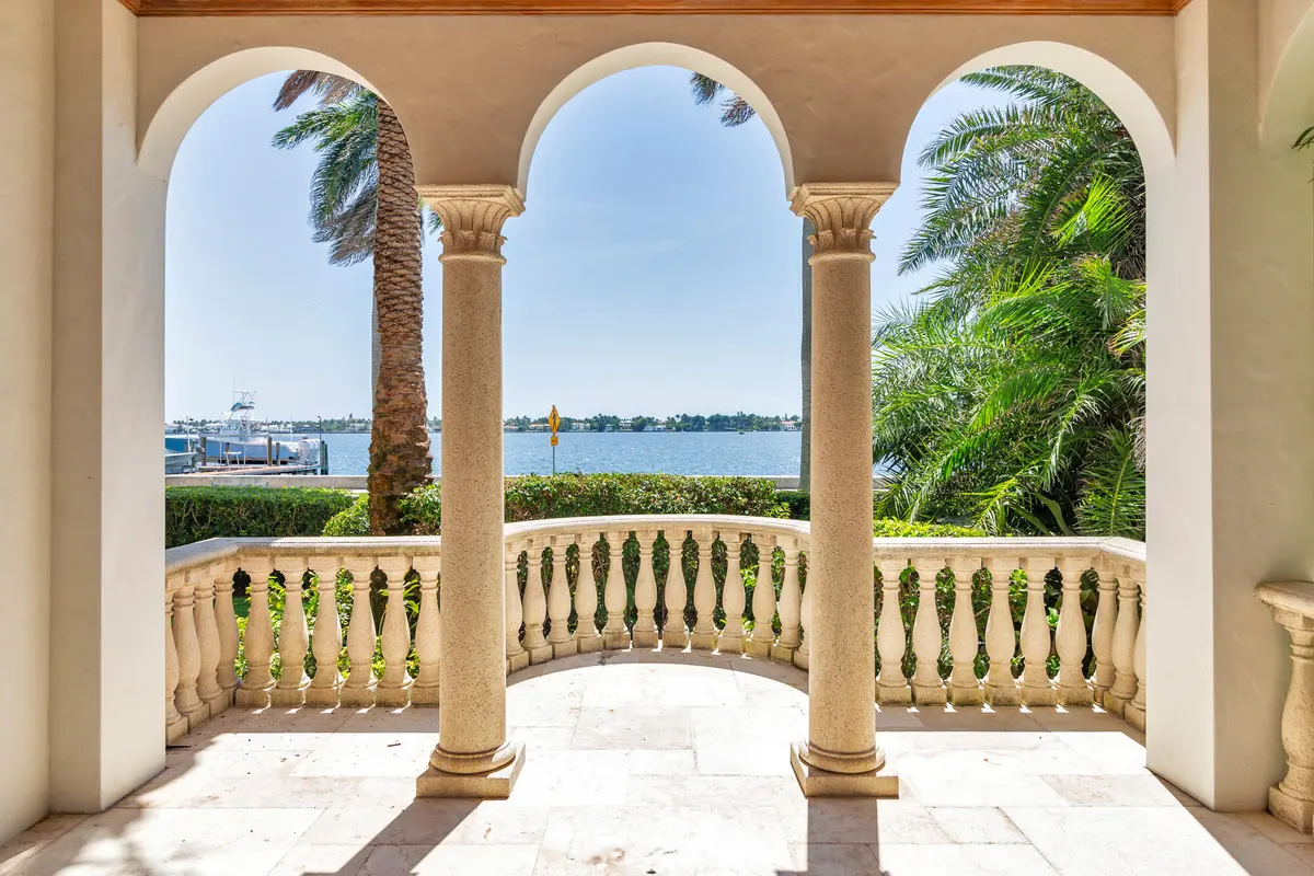 Loggia at 3309 S Flagler Drive, West Palm Beach