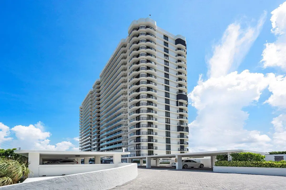 001-250SouthOceanBoulevard-BocaRaton-FL- at 250 S Ocean Boulevard Lf-E, Boca Raton