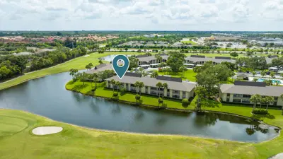 28 Plantation Drive 204, Vero Beach – Condominium for sale