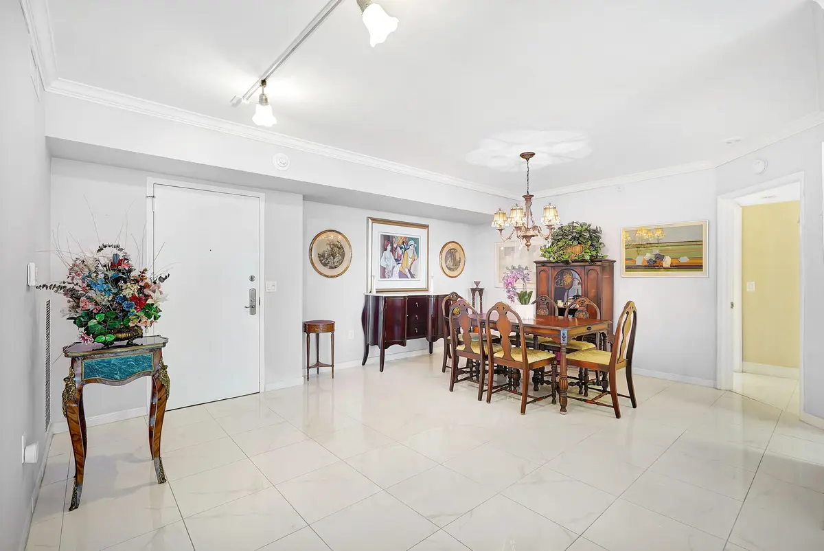 FOYER • DINING ROOM at 16711 Collins Avenue 1906, Sunny Isles Beach