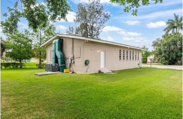 IMG_1170 at 224 NW G Avenue, Belle Glade