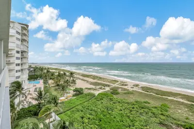 704 N Ocean Boulevard 701, Pompano Beach – sold