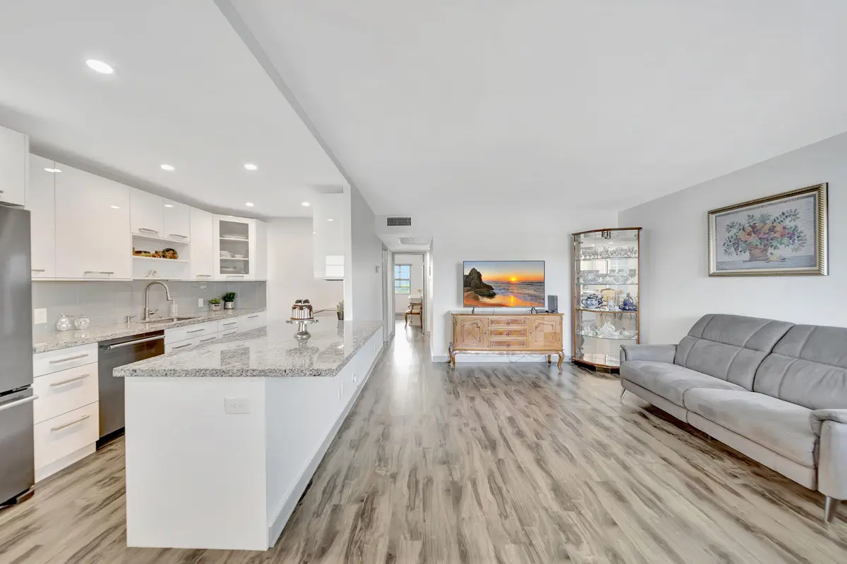 KITCHEN/LIVING at 4063 Exeter D, Boca Raton