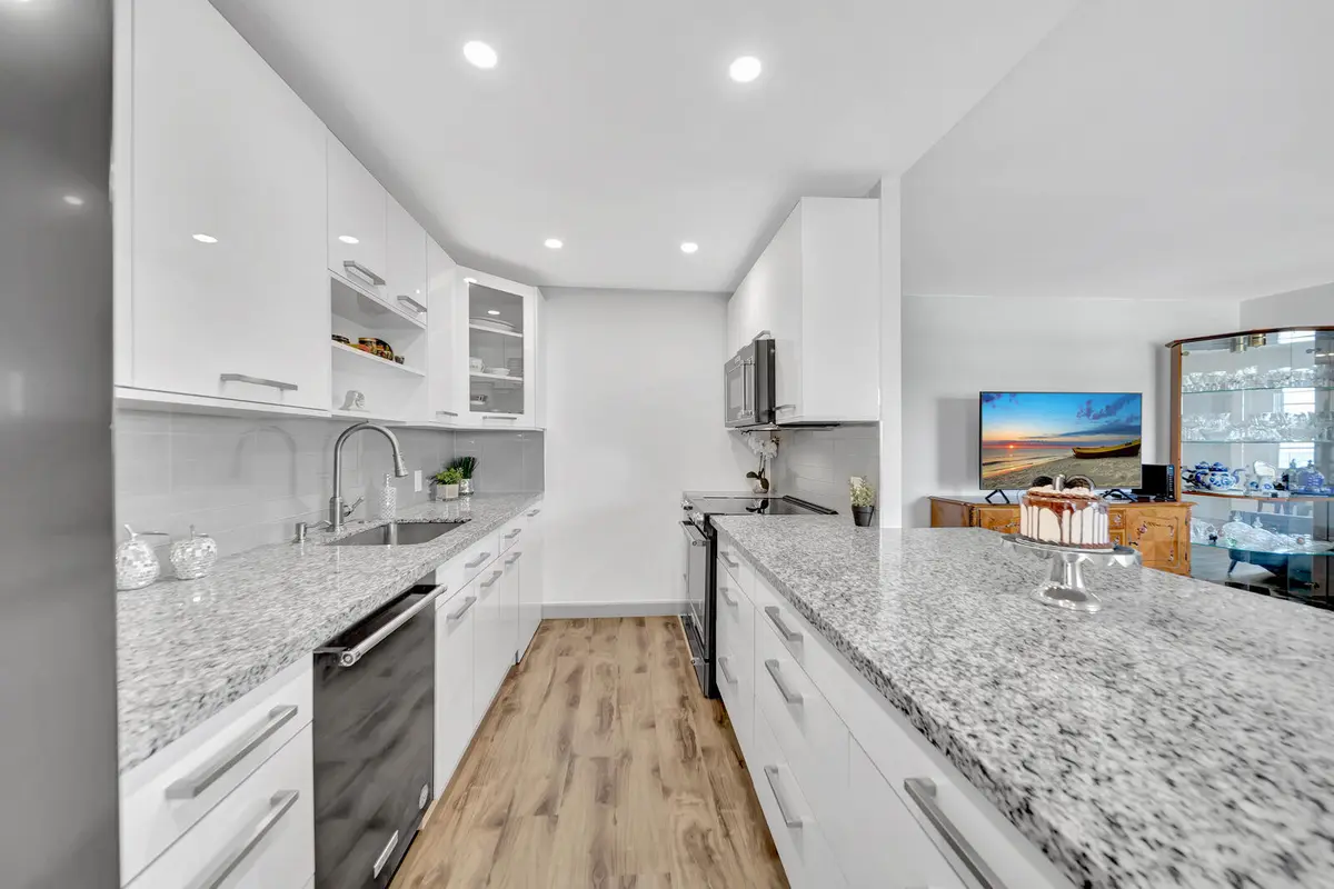KITCHEN at 4063 Exeter D, Boca Raton