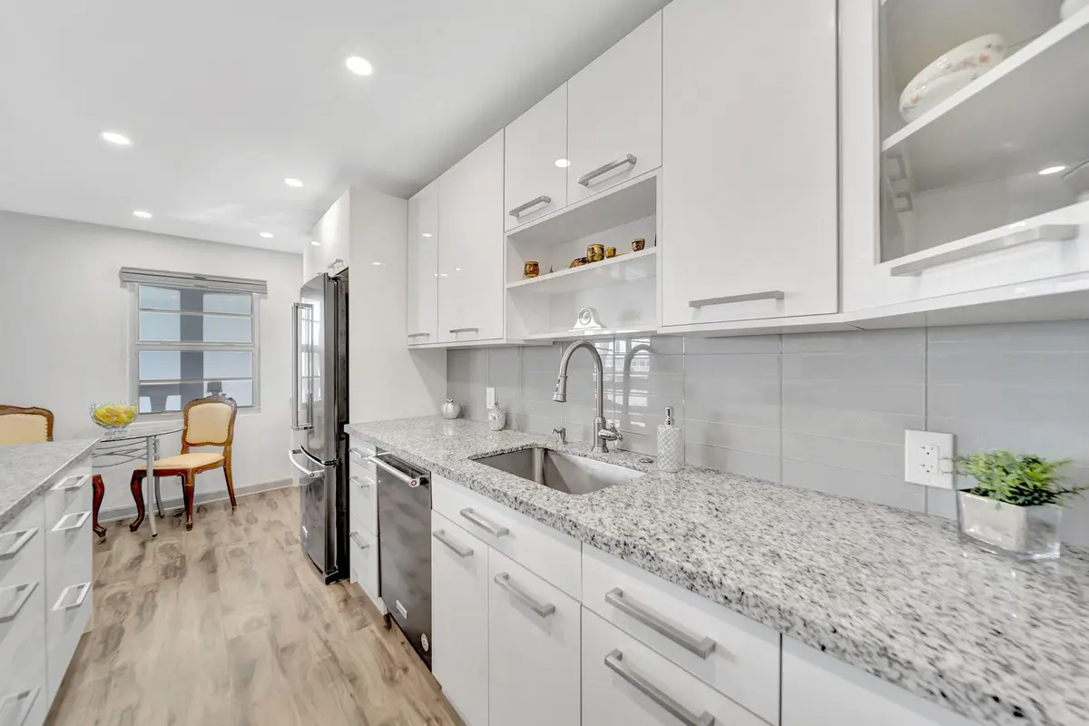 KITCHEN at 4063 Exeter D, Boca Raton