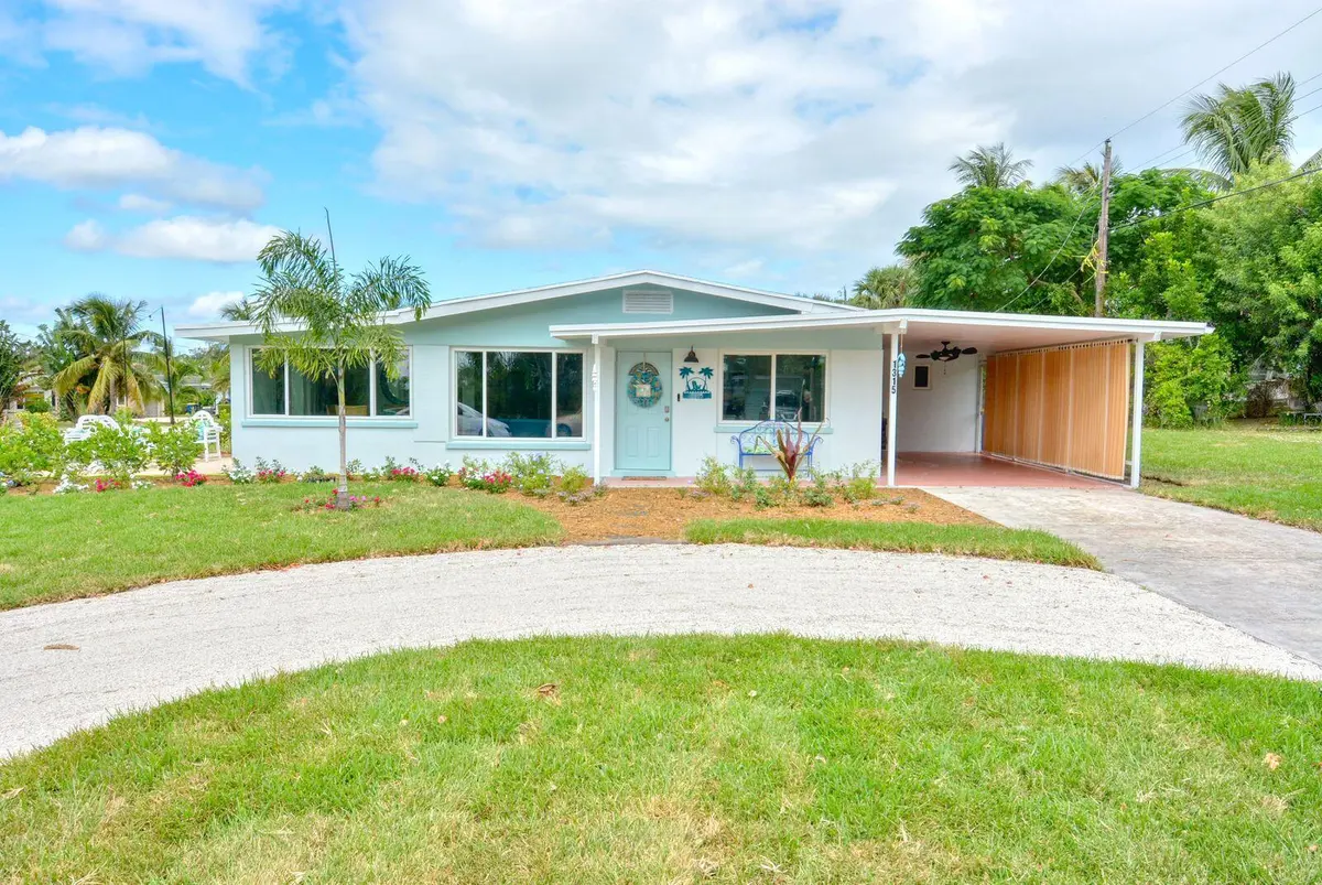 DSC_6805A at 1315 NE Flora Place, Jensen Beach