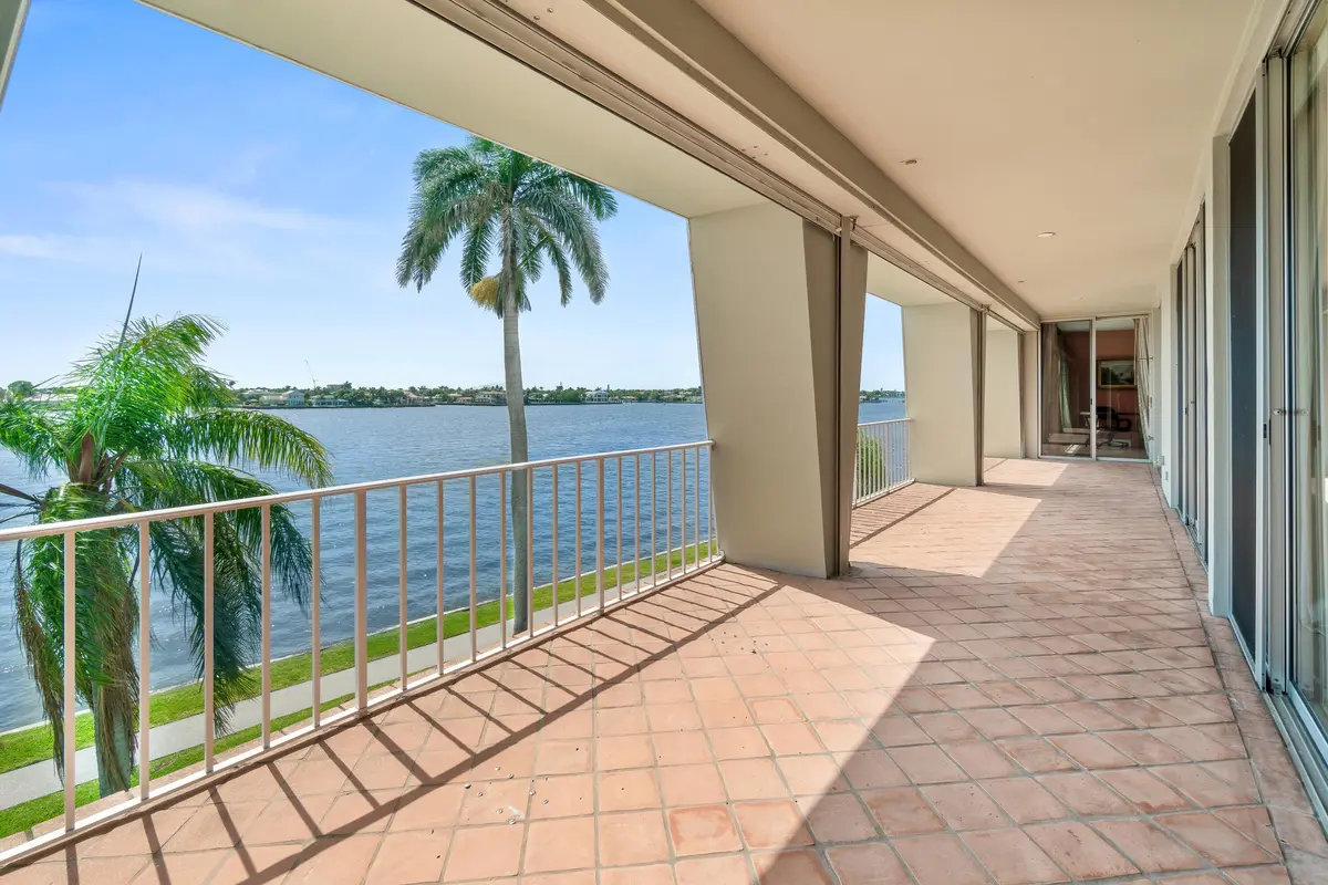 terrace at 2160 Ibis Isle Road 9, Palm Beach