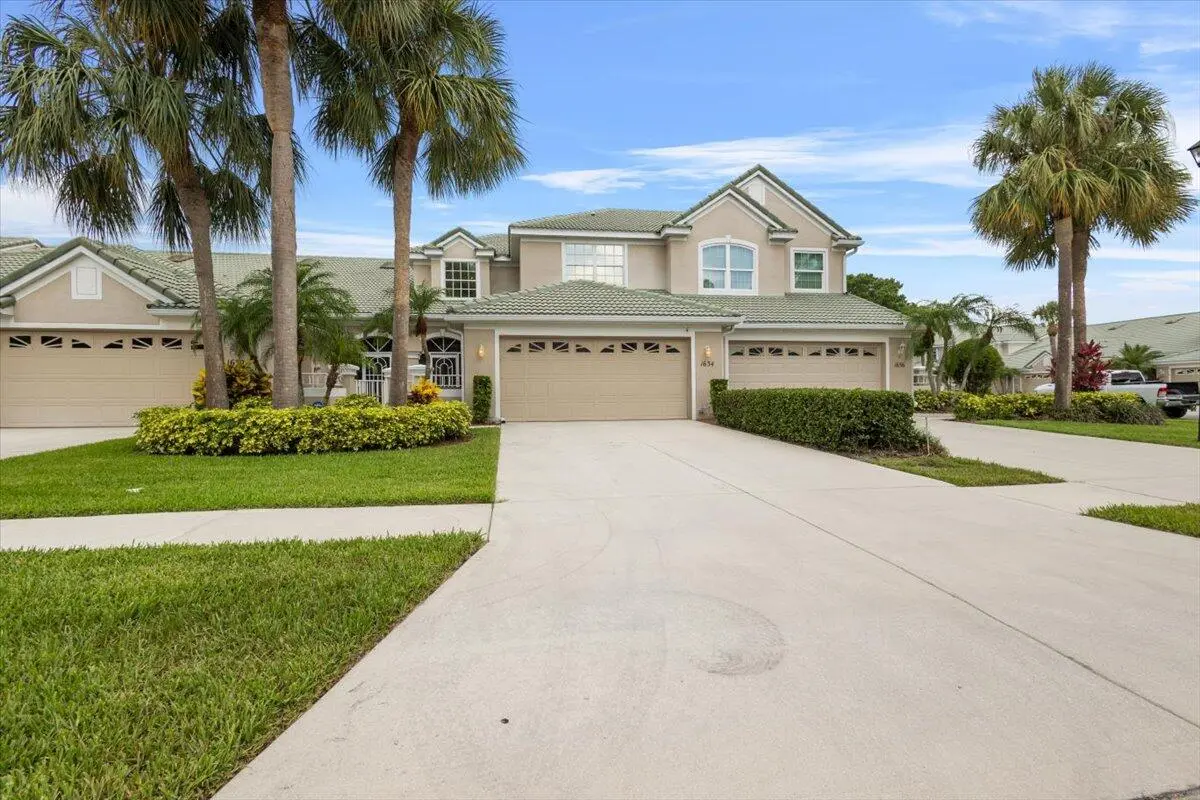 02-GG3A3421 at 1634 SW Harbour Isles Circle 89, Port St. Lucie