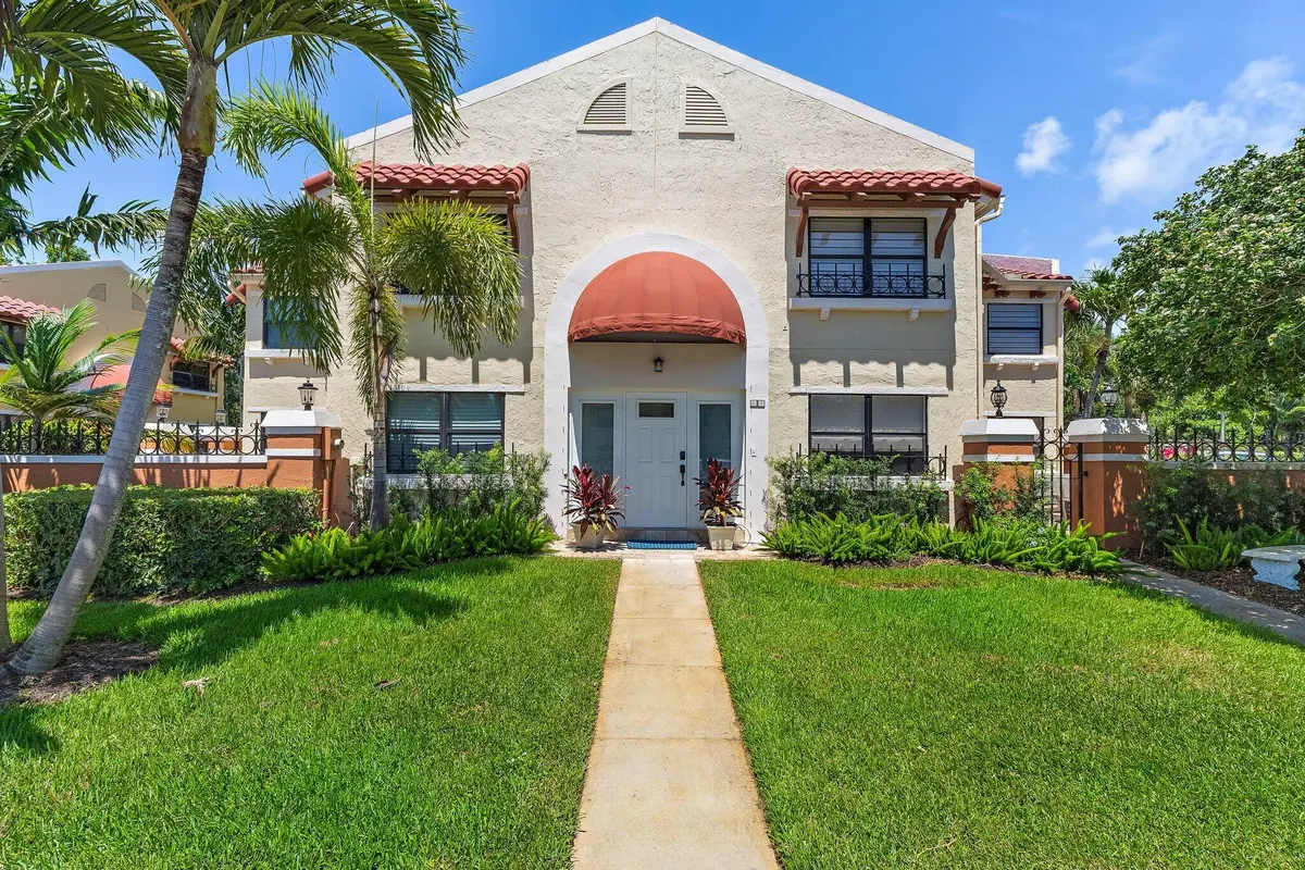 002-15UnoLagoDr-JunoBeach-SMALL at 15 Uno Lago Drive 15, Juno Beach
