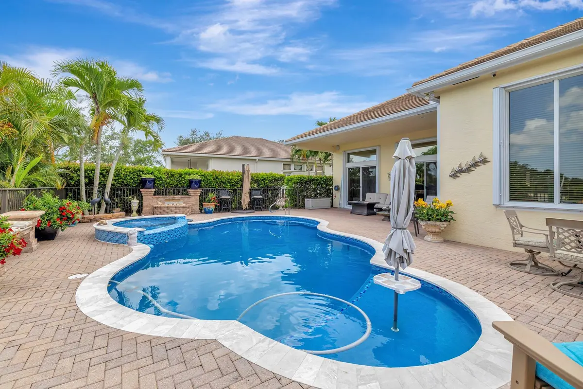 Pool at 699 SW River Bend Circle, Stuart