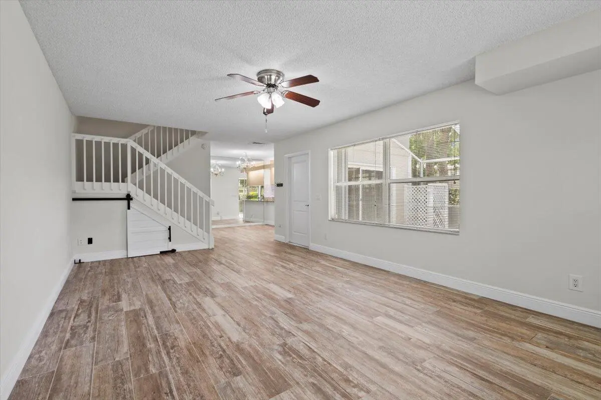09-GG3A3756 at 2846 SW Lakemont Place, Palm City